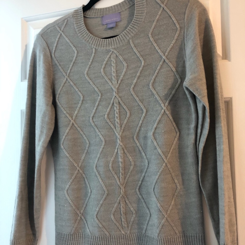 Grey sweater